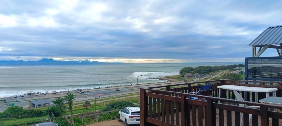 9 Bedroom Property for Sale in De Bakke Western Cape